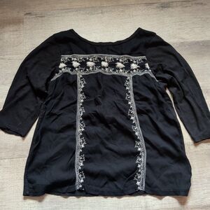 Lucky Brand Women's Black Embroidered Tunic Top L Floral Keyhole Back